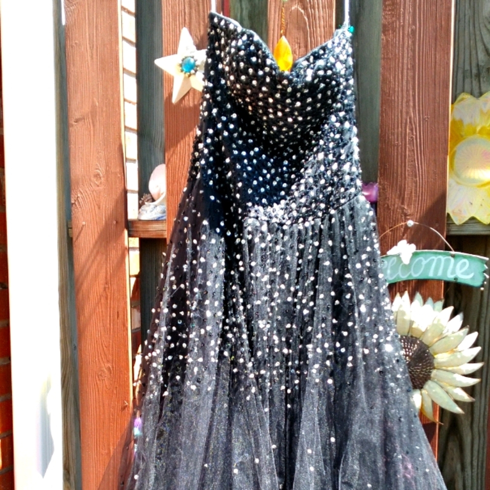 David's bridal wedding or prom dress